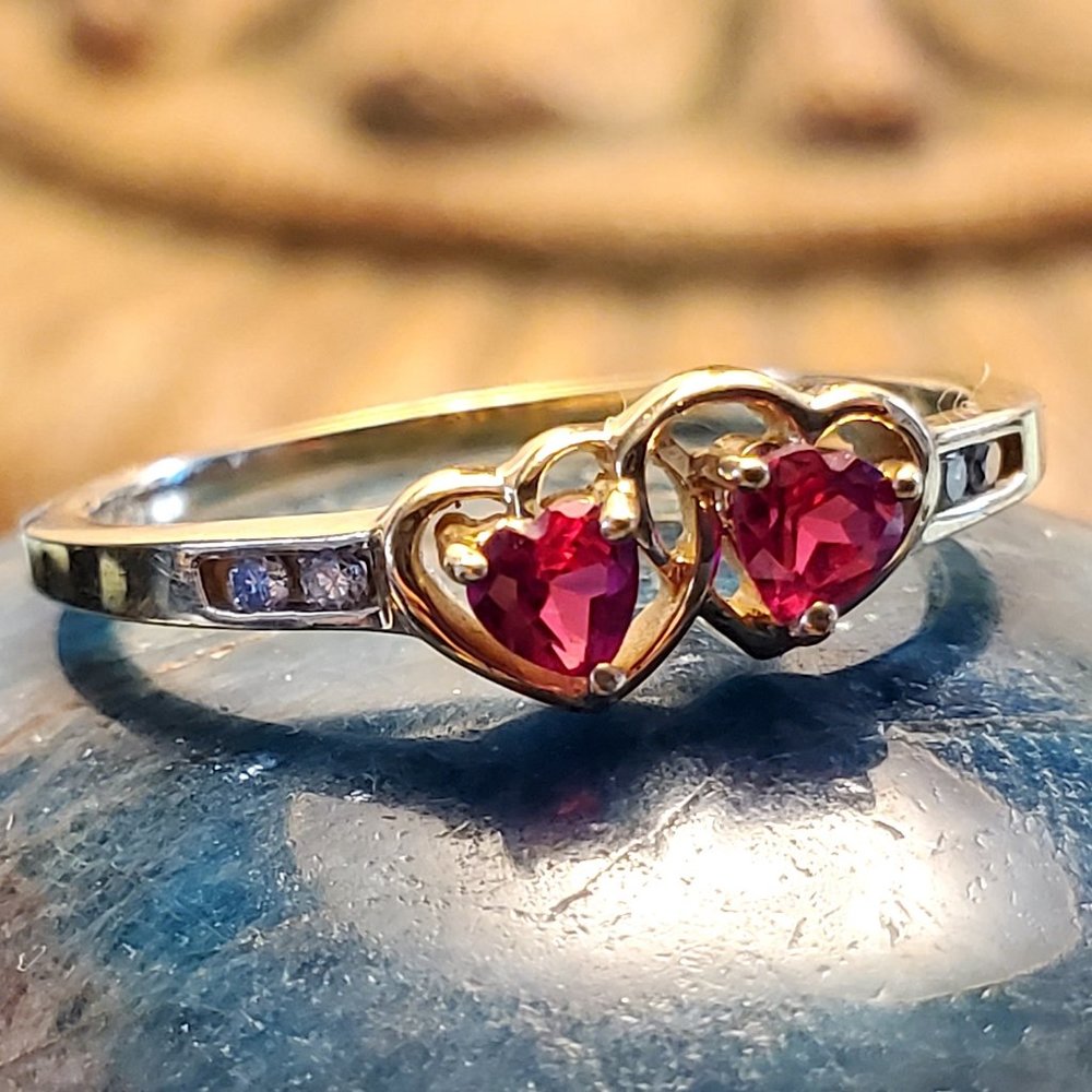 Vintage Pink Sapphire Hearts 10k Gold Diamond Ring